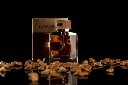 عطر SWAR d’ROSA