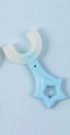 فرشاه اسنان