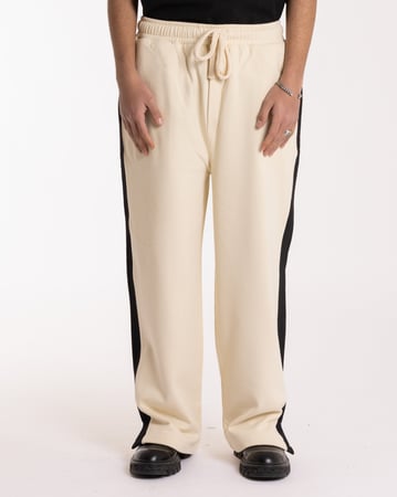 Side embroidered with straight black line trousers