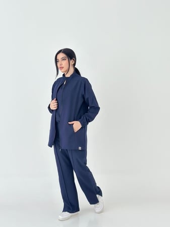 جاكيت طبي Navy Blue مع سكراب