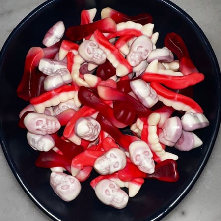 مكس الرعب ( عظام - اسنان - جمجمه ) 300 جرام