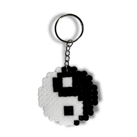 ميدالية مفاتيح اليين واليانغ | Yin and yang