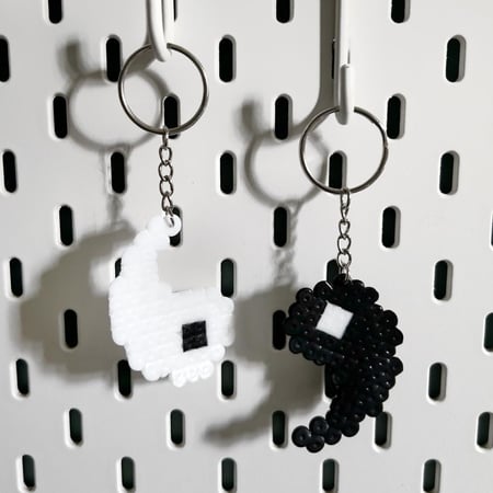 ميدالية مفاتيح اليين واليانغ | Yin and yang