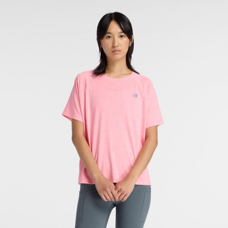 تيشيرت تدريب نسائي من نيو بالانس _ WT6172ZLAD1