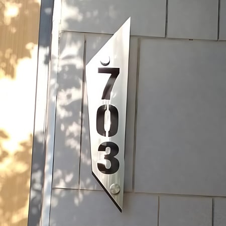 لوحة رقم الفلة  14