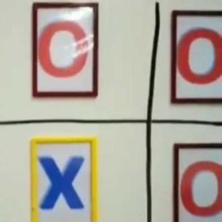 تك تاك تو (9 بطاقات و 10 اكس او ممغنط )