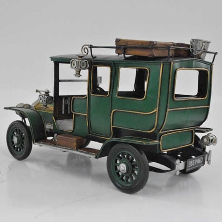 مجسم انتيك حديد سيارة لون اخصر