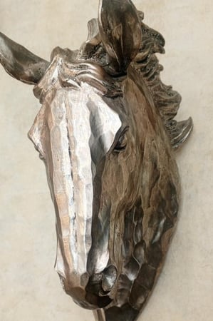 مجسم ديكور تعليق جداري بشكل حصان