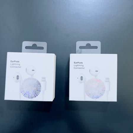 سماعتين ايفون ضمان المتجر