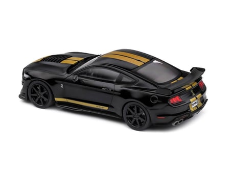 Ford Shelby Mustang GT500 Black w/Gold Stripe 1:43 Solido S4311506