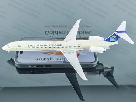 Saudi Arabian Airlines McDonnell Douglas MD-90 HZ-API 1:200 Gemini Jets G2SVA1333