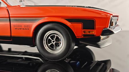 Ford Mustang Boss 351 1971 Calypso Coral Orange 1:18 SunStar SS-3627 ACME Exclusive