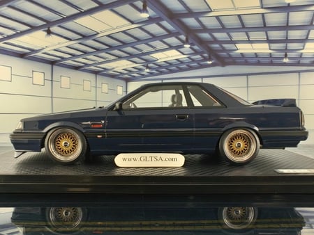 Nissan Skyline GTS-R (R31) Blue Black 1:18 Ignition Model IG3508