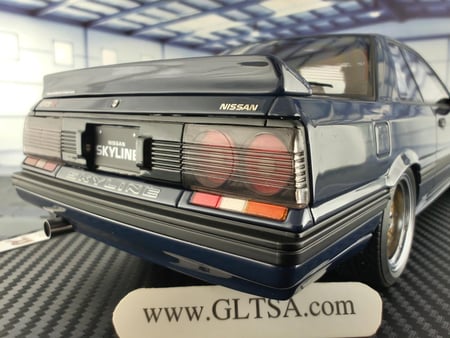 Nissan Skyline GTS-R (R31) Blue Black 1:18 Ignition Model IG3508