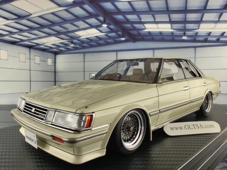 Toyota MarkII Grande (GX71) Limited White 1:18 Ignition Model IG1149