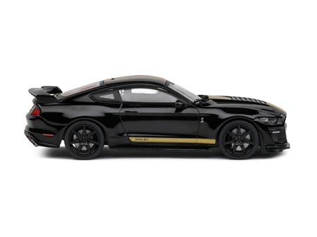 Ford Shelby Mustang GT500 Black w/Gold Stripe 1:43 Solido S4311506