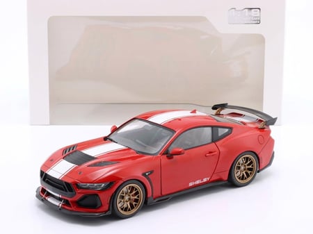Ford Shelby Mustang Super Snake Race Red 1:18 Solido S1813801