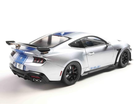 Ford Shelby Mustang Super Snake Grey 1:18 Solido S1813803
