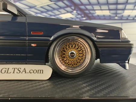 Nissan Skyline GTS-R (R31) Blue Black 1:18 Ignition Model IG3508