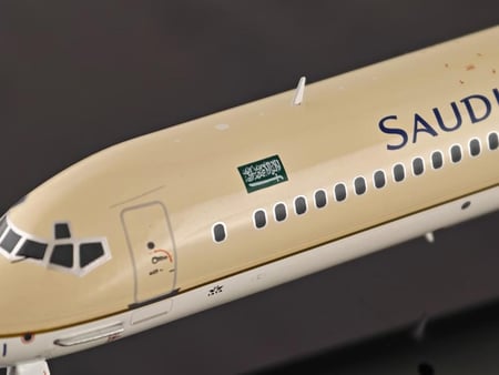 Saudi Arabian Airlines McDonnell Douglas MD-90 HZ-API 1:200 Gemini Jets G2SVA1333