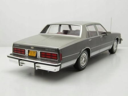 RARE CHEVROLET Caprice Metallic-Dark Grey 1987 1:18 MCG Model Car Group 18267S