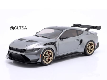 Ford Mustang GTD Metallic Grey 1:18 Ixo IXOSPMCG18576