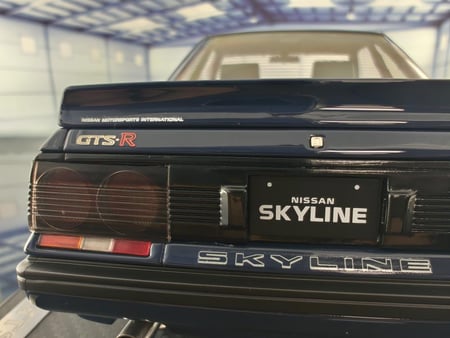 Nissan Skyline GTS-R (R31) Blue Black 1:18 Ignition Model IG3508