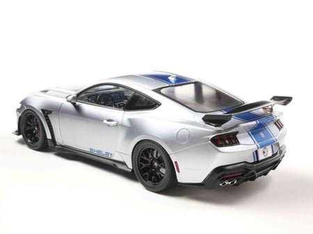 Ford Shelby Mustang Super Snake Grey 1:18 Solido S1813803