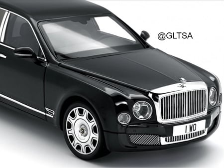 RARE Used Bentley Mulsanne Grand Limousine Mulliner Black 1:18 Almost Real 830602