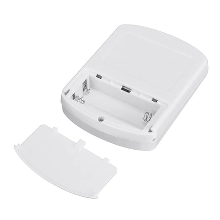 3 مصابيح LED سبوت ، تثبت بلاصق ، تعمل بريموت وتحكم شدة إضاءة ، تعمل بـ 3 بطاريات AA.