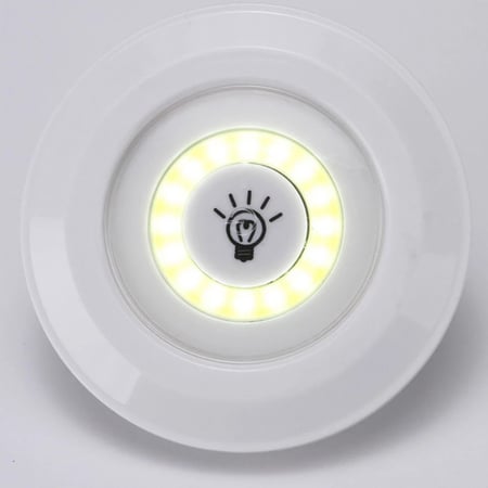3 مصابيح LED سبوت ، تثبت بلاصق ، تعمل بريموت وتحكم شدة إضاءة ، تعمل بـ 3 بطاريات AA.