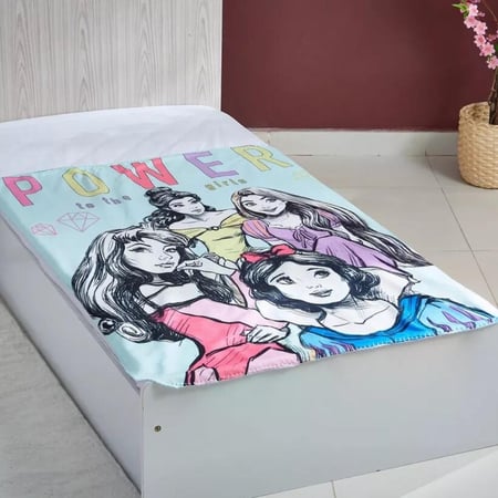 بطانية صوف بتصميم برنسيس أند فريندز - 100 × 150 سم