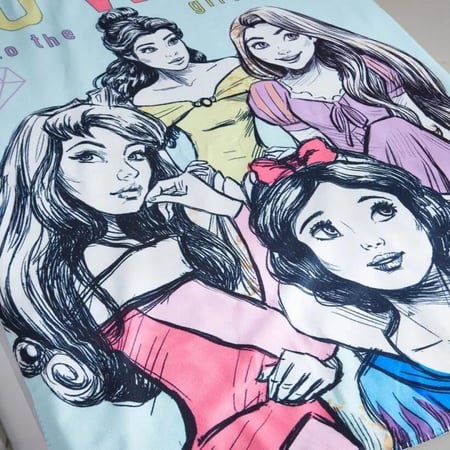 بطانية صوف بتصميم برنسيس أند فريندز - 100 × 150 سم