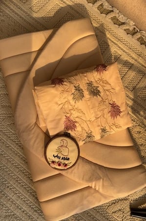 طقم  صلاة  سحاب + سجاد مع شرشف  سحاب