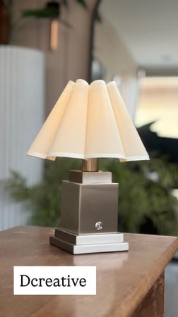 اضاءة طاولة VIP فضي