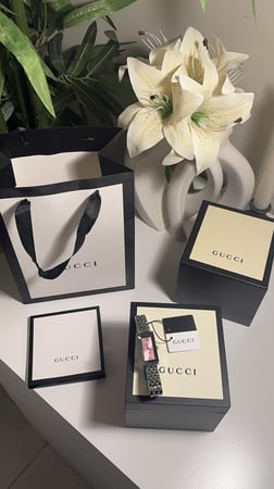 Watch GUCCI