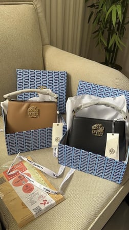 TORY BURCH