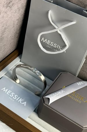 اسورة رجالية