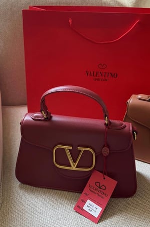 Valentino-colors
