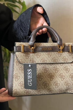 GUESS BAG
