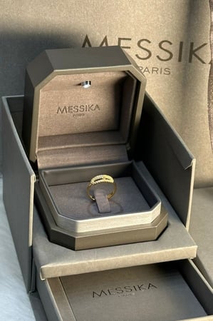 خاتم MS نسائي