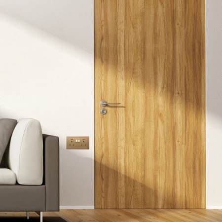 فيش 13 امبير 14X7 مع مفتاح ذهبي