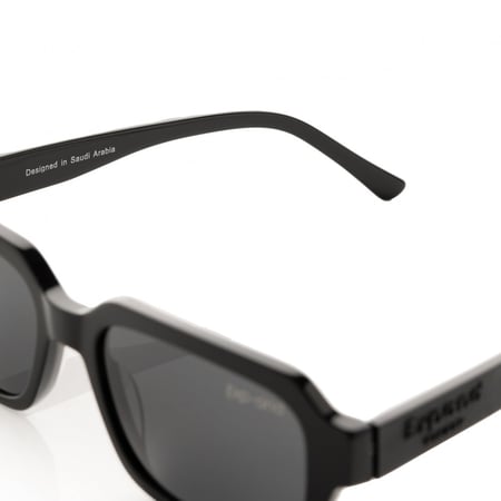 بكم أفضل ماركات النظارات الشمسية للرجال - متجر تفصيل نظارات اكسباند