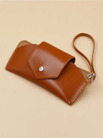 تعليقة نظارات حامل - متجر تفصيل نظارات اكسباند