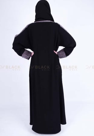 عباية كتف جيوب