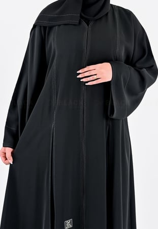 عباية كلوش مطرزة