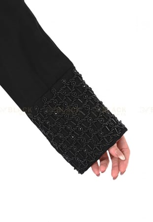 عباية كتف مطرز