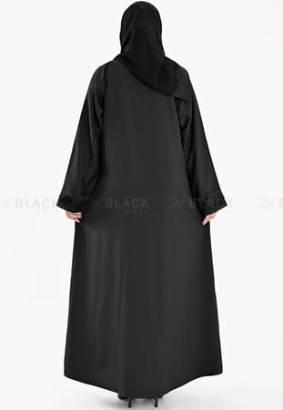 عباية كتف مطرز