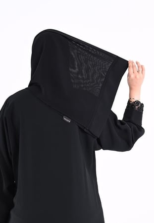 عباية  خرز ورود