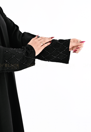 عباية كتف مطرز